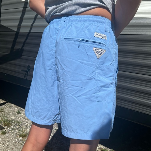 Light blue Columbia PFG‘s size small length 6L - Picture 1 of 2